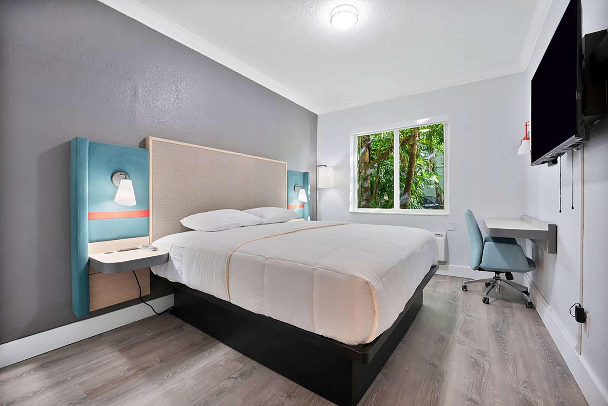 Garden Hotel Miami Airport, Trademark Collection By Wyndham マイアミ・スプリングス エクステリア 写真