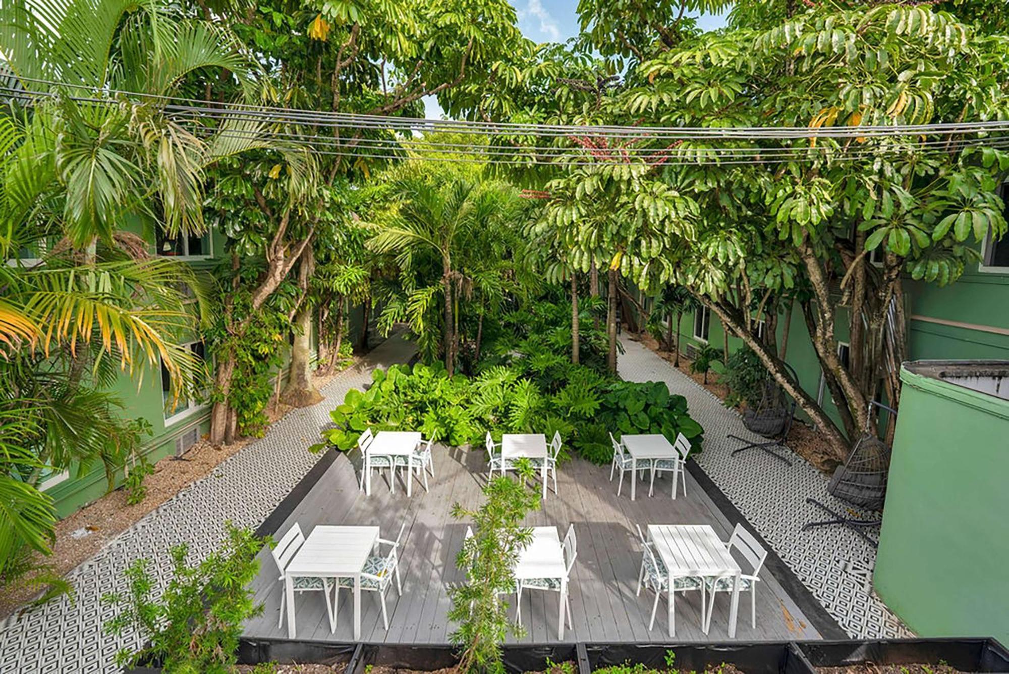 Garden Hotel Miami Airport, Trademark Collection By Wyndham マイアミ・スプリングス エクステリア 写真