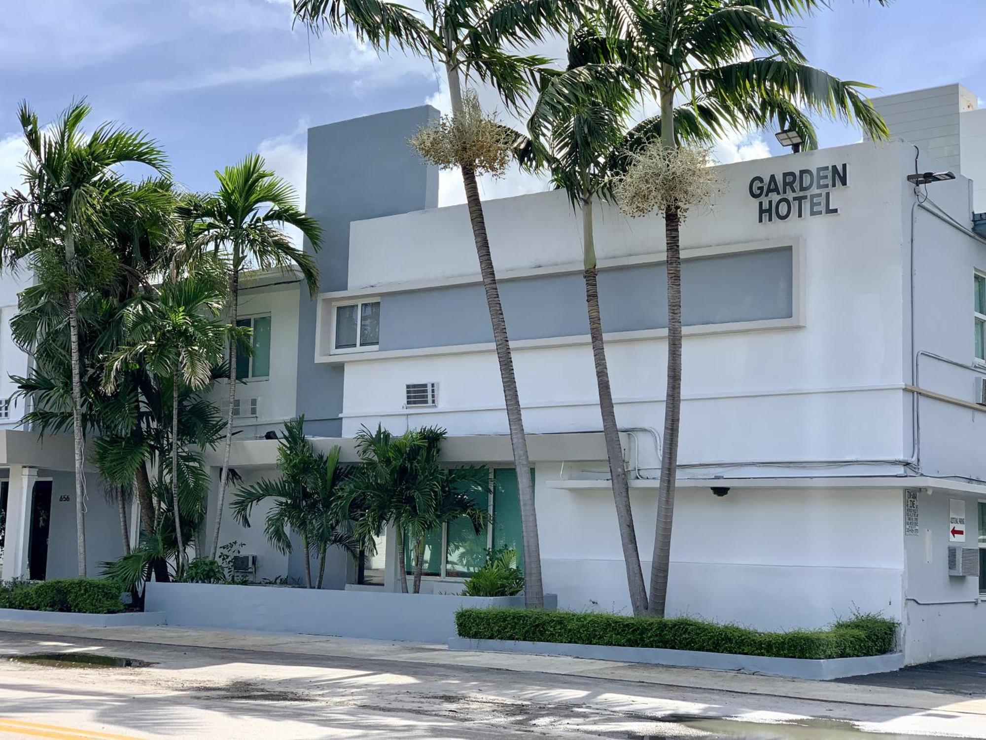 Garden Hotel Miami Airport, Trademark Collection By Wyndham マイアミ・スプリングス エクステリア 写真