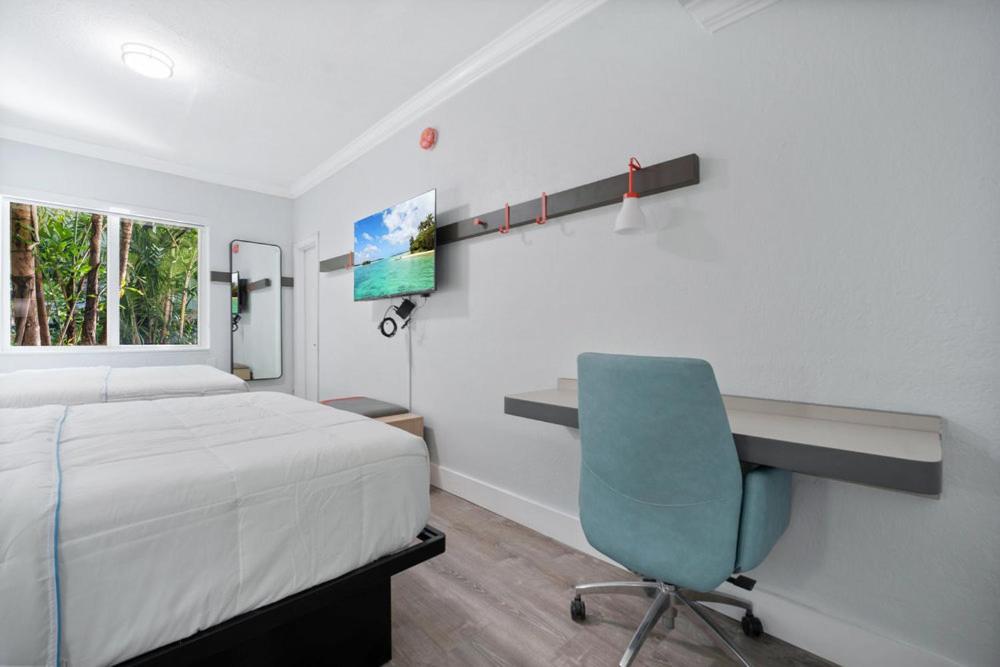 Garden Hotel Miami Airport, Trademark Collection By Wyndham マイアミ・スプリングス エクステリア 写真