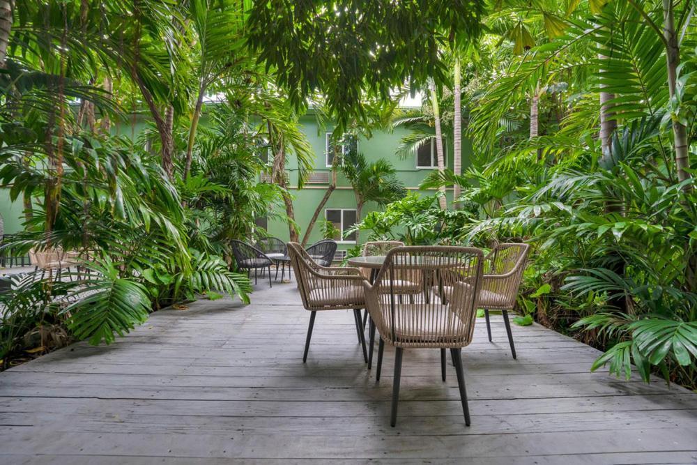 Garden Hotel Miami Airport, Trademark Collection By Wyndham マイアミ・スプリングス エクステリア 写真